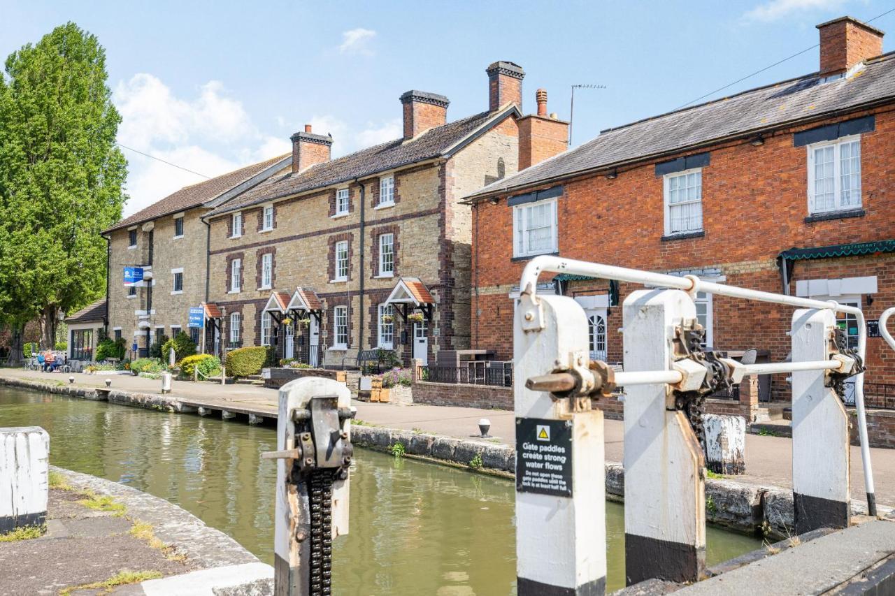 4 Canalside Cottages Towcester Exterior foto